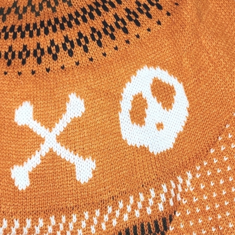 Halloween Orange Skull and Crossbones Cardigan Sweater Sz 0XL - Picture 3 of 8